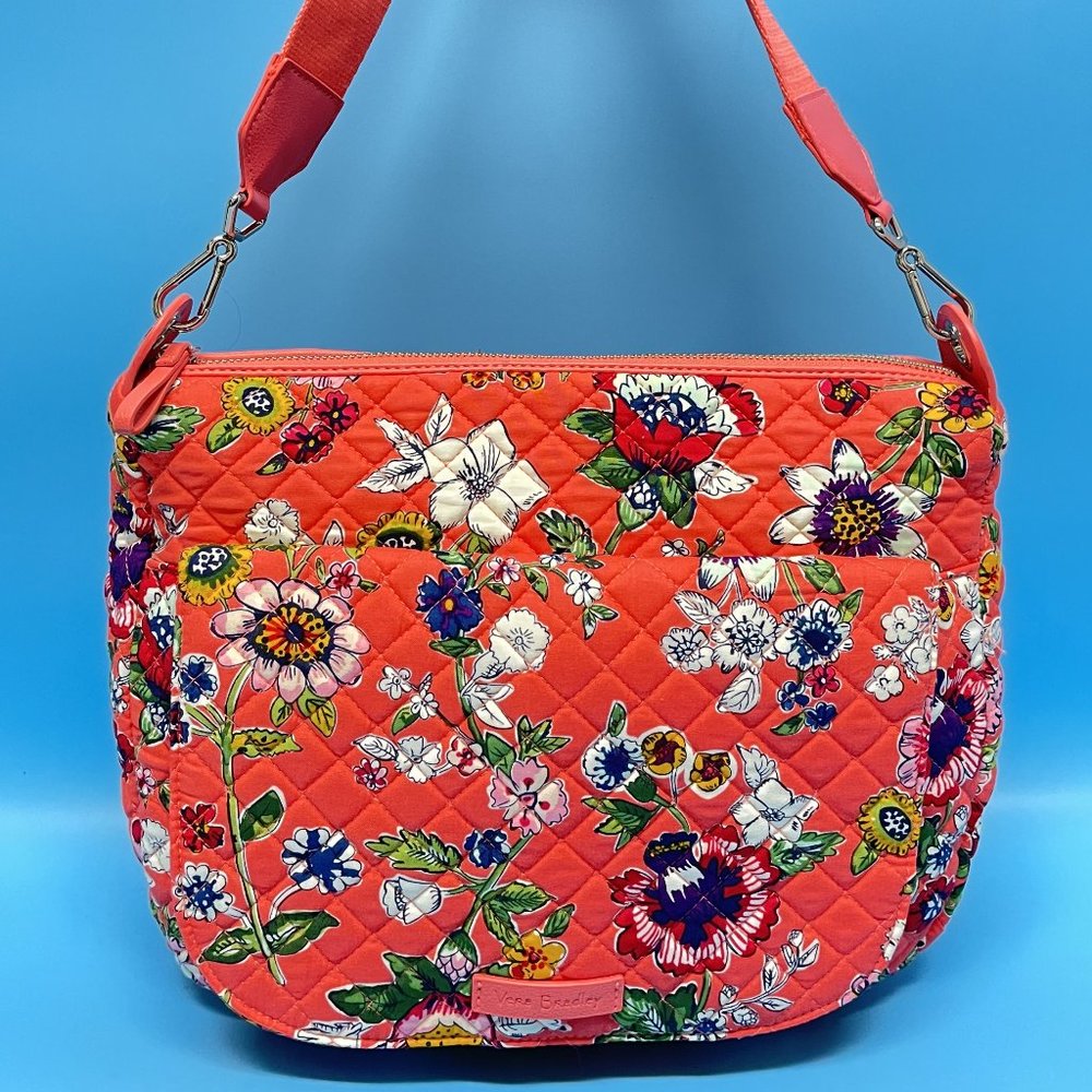 VERA BRADLEY Shoulder Bag Red Multi Floral Quilted Pockets *EUC* LOVELY!!